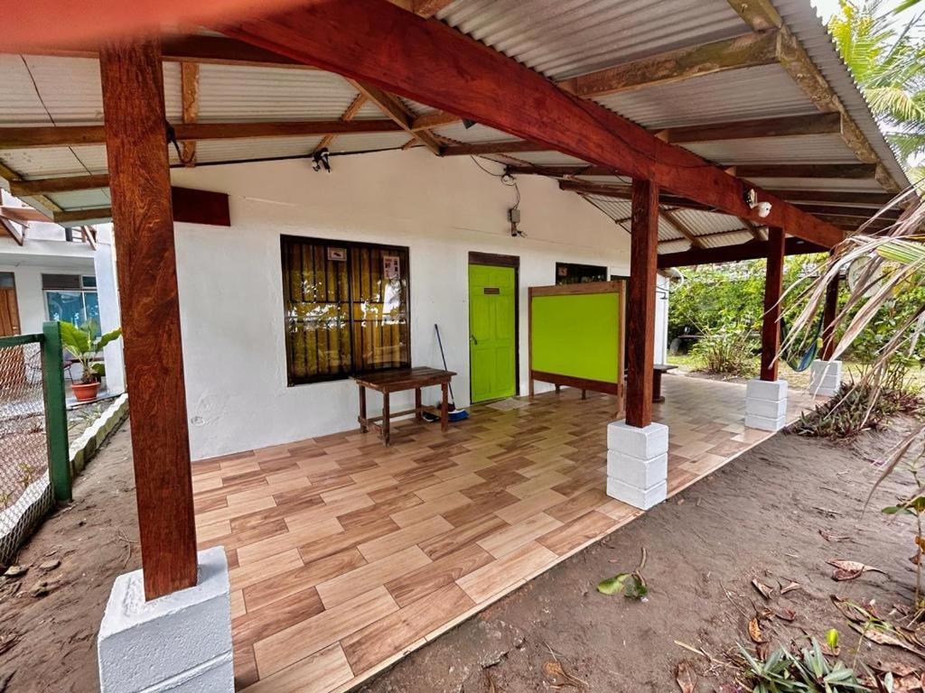 Hotel Casa Turtle Bogue Tortuguero Exteriér fotografie